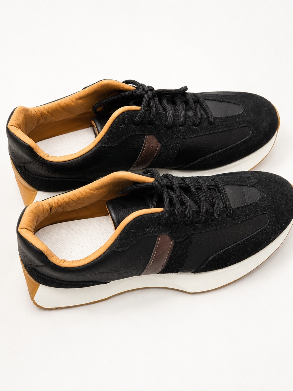 Women Black & Bronze Casual Sneakers